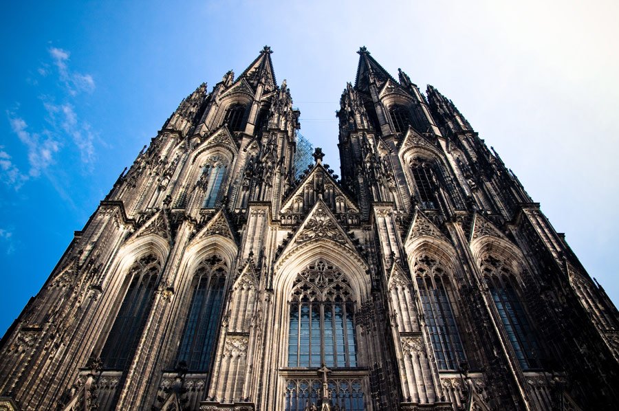 dom-westfassade-2.jpg